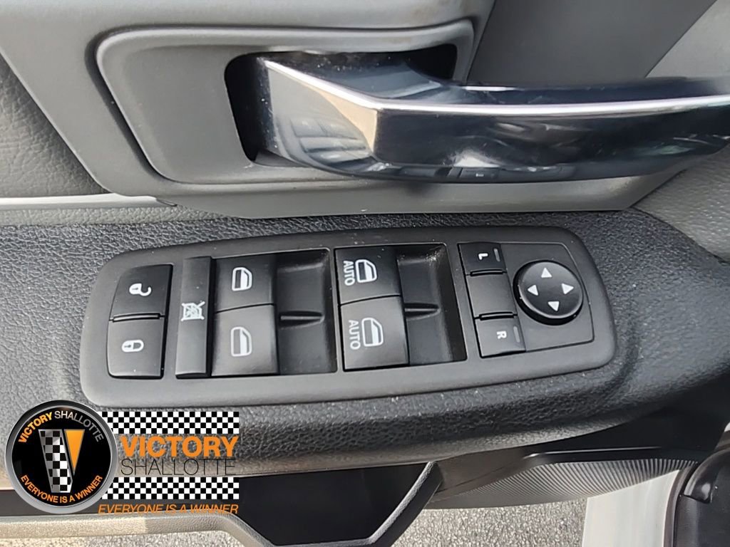 Certified 2022 RAM 1500 Classic SLT image 21