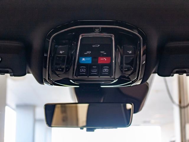 Certified 2023 Jeep Grand Cherokee Summit w/ Adv Protech Group IV image 23