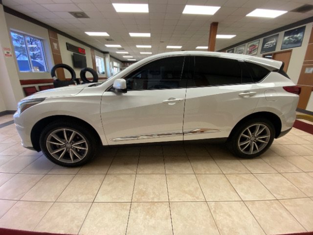 Used 2022 Acura RDX w/ Technology Package FWD image 2