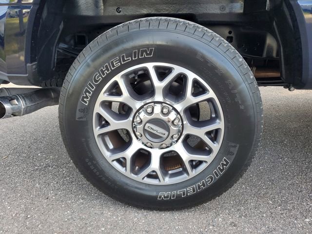 Used 2022 Ford F250 Lariat w/ Lariat Ultimate Package image 5