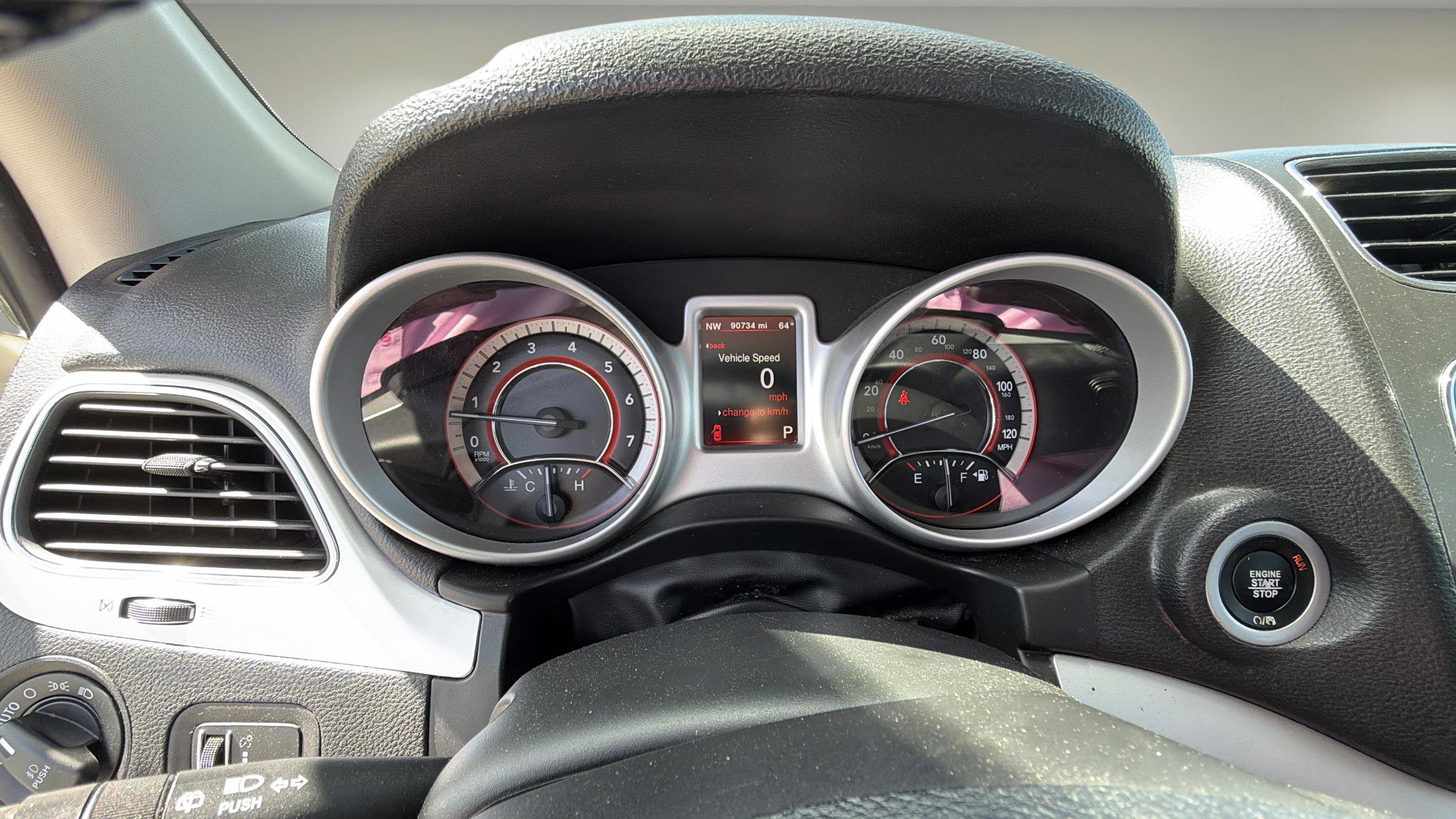 Used 2019 Dodge Journey SE FWD image 20