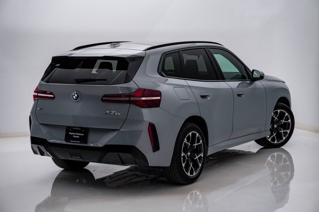 Used 2025 BMW X3 xDrive30i image 11