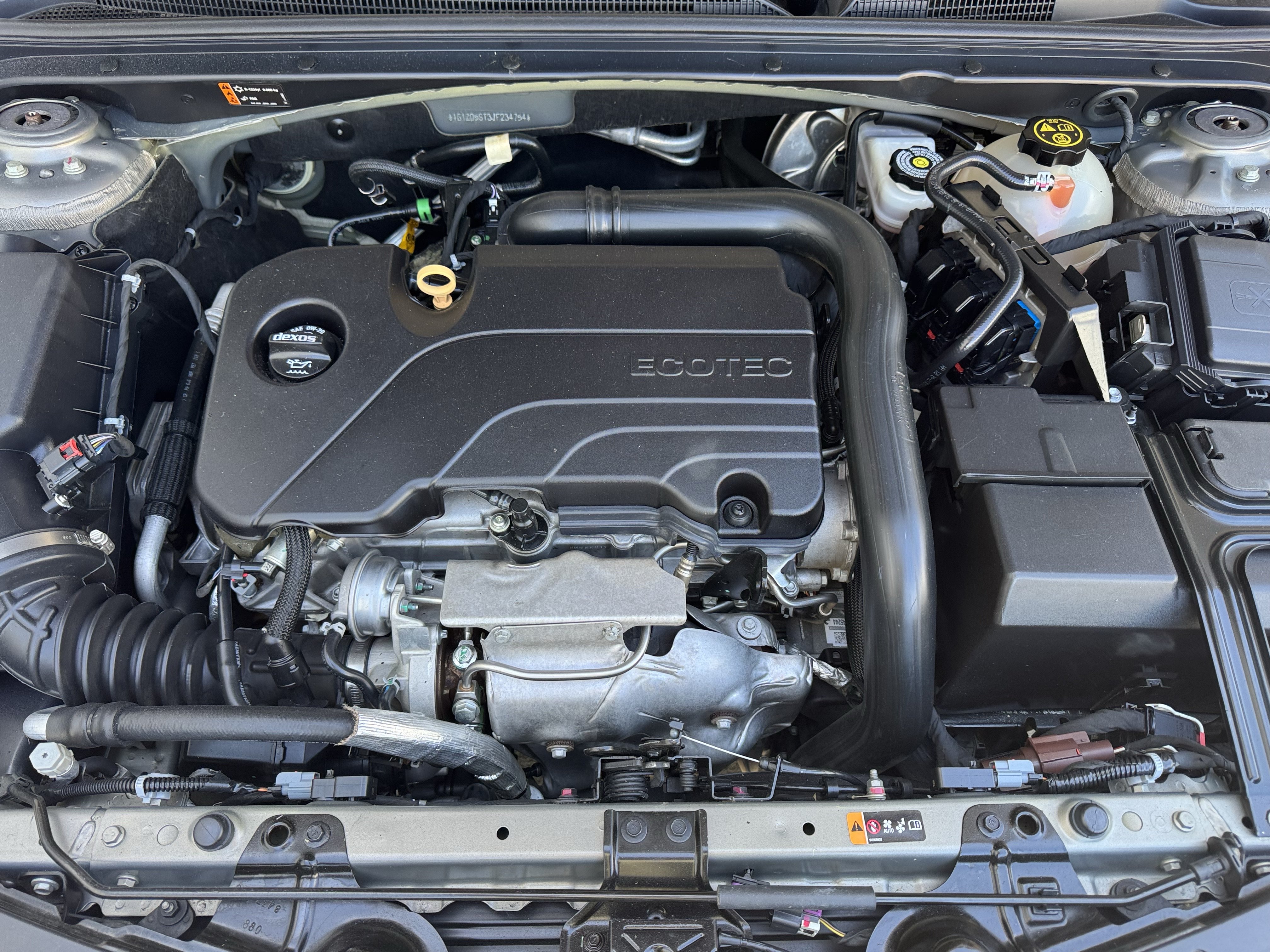 Certified 2018 Chevrolet Malibu LT FWD image 24