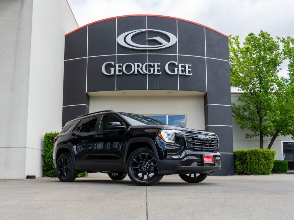 New 2026 GMC Terrain Elevation w/ Elevation Premium Package AWD/4WD image 1