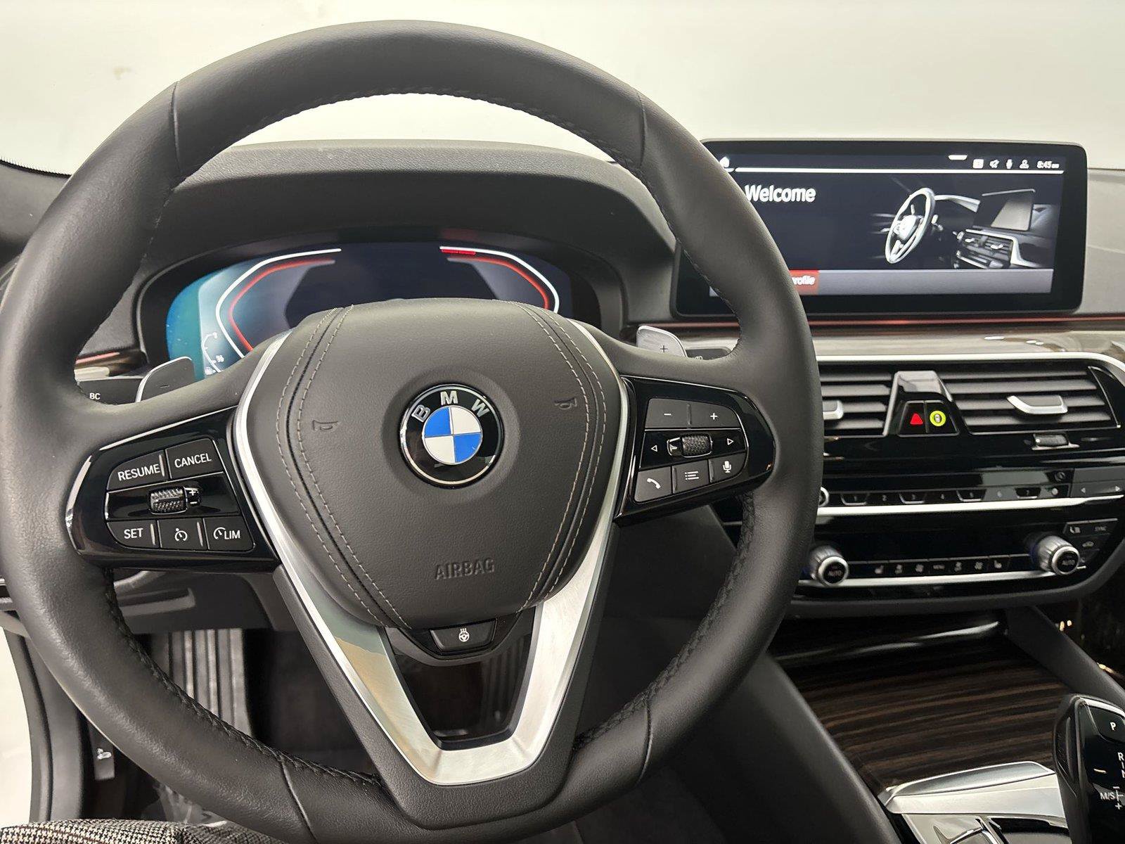 Used 2023 BMW 530i xDrive w/ Convenience Package AWD/4WD image 22