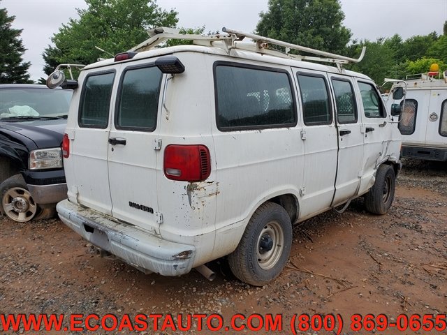 Used 2001 Dodge B1500 image 2