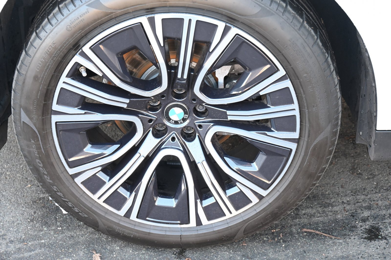 Used 2025 BMW X3 xDrive30i w/ Convenience Package image 6