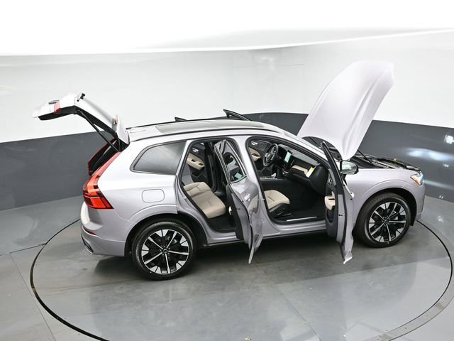 New 2026 Volvo XC60 B5 Plus w/ Protection Package Premier image 50