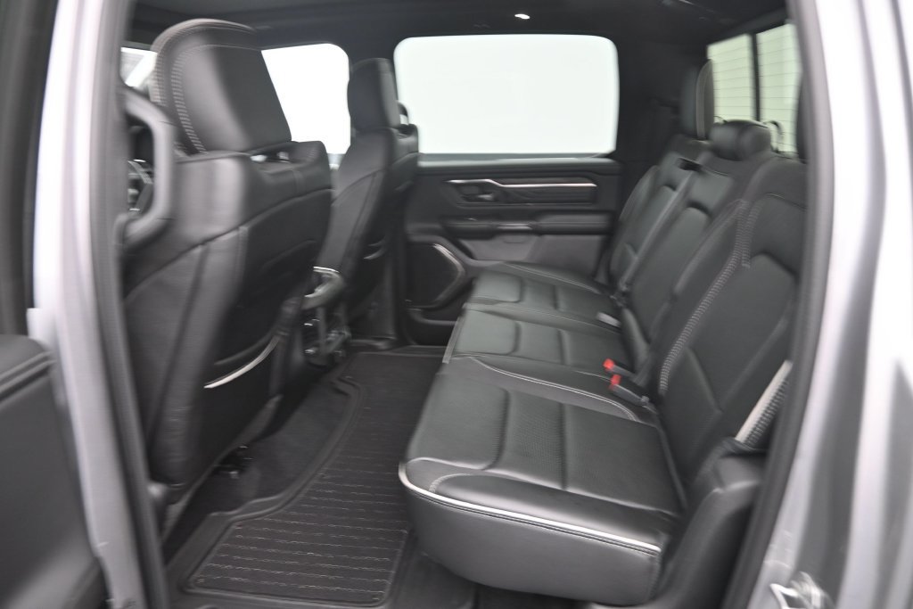 Used 2025 RAM 1500 Limited w/ Body Color Bumper Group AWD/4WD image 15