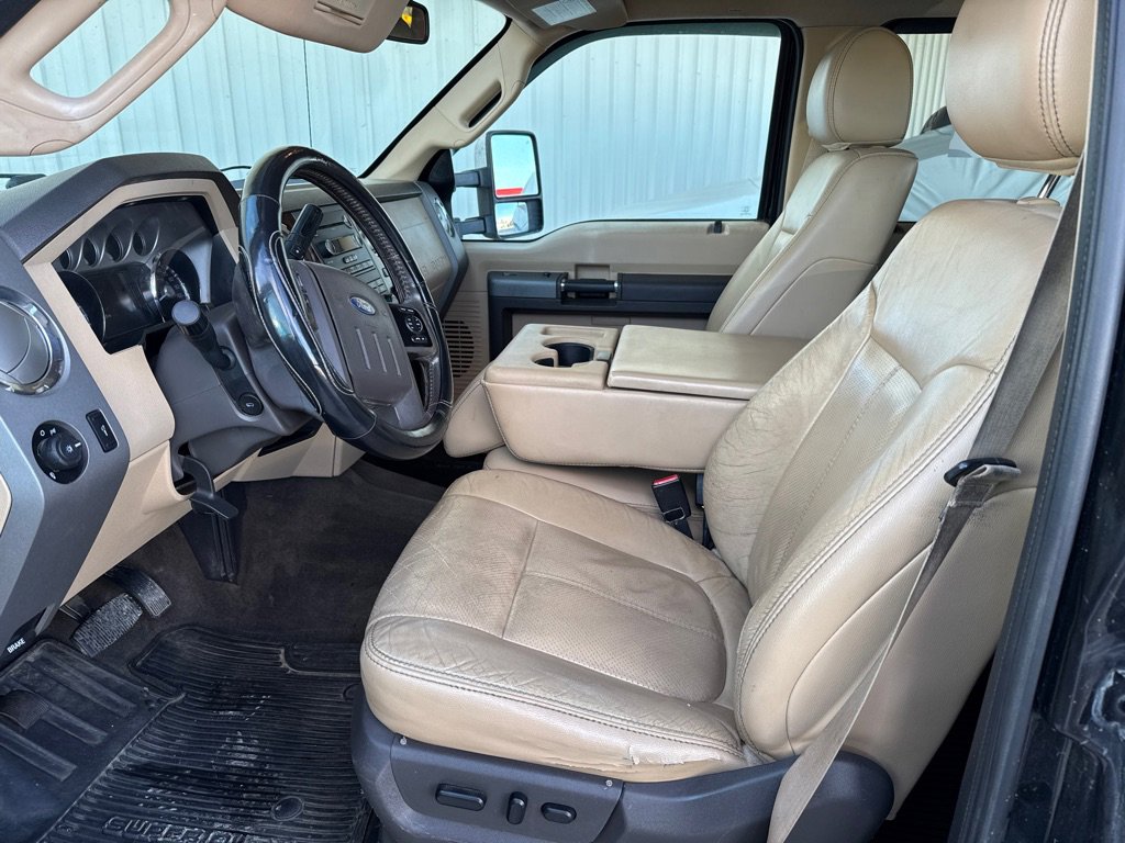 Used 2012 Ford F250 Lariat w/ Chrome Pkg image 15