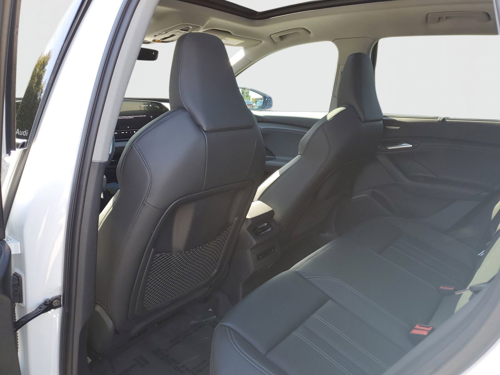 Used 2025 Audi Q6 e-tron Premium Plus w/ Premium Plus RWD image 14