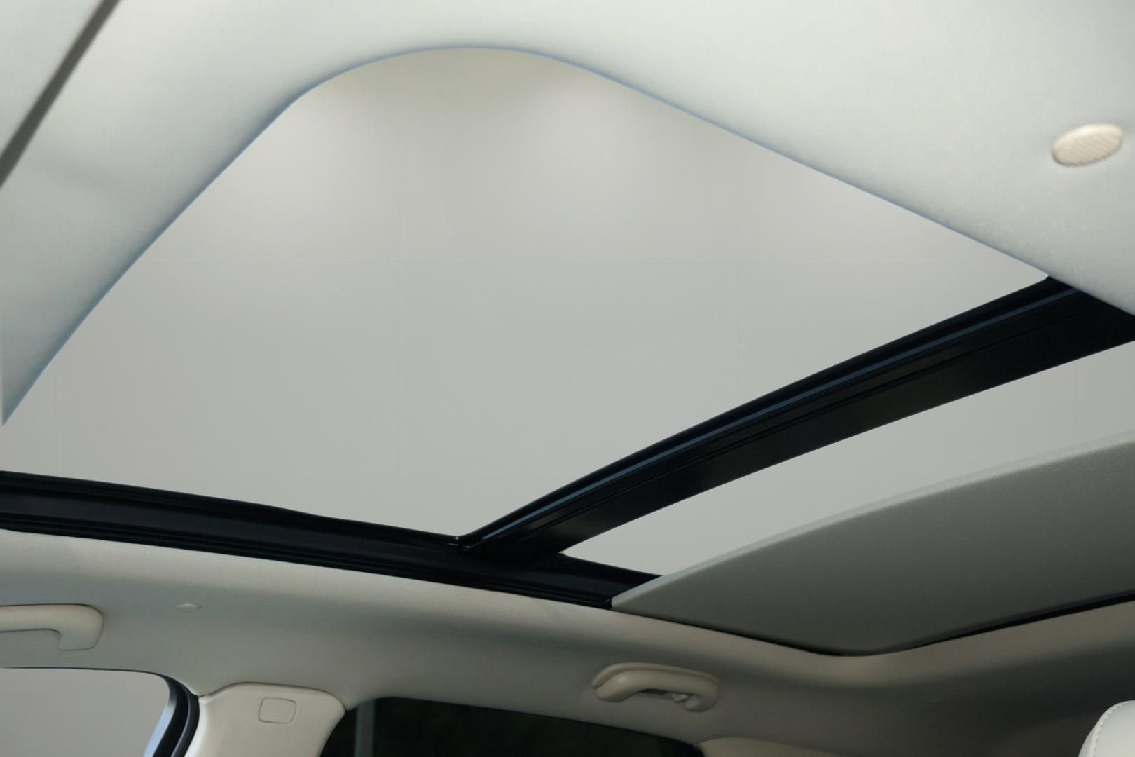 New 2026 Cadillac XT5 Premium Luxury w/ Driver Assist Package image 28