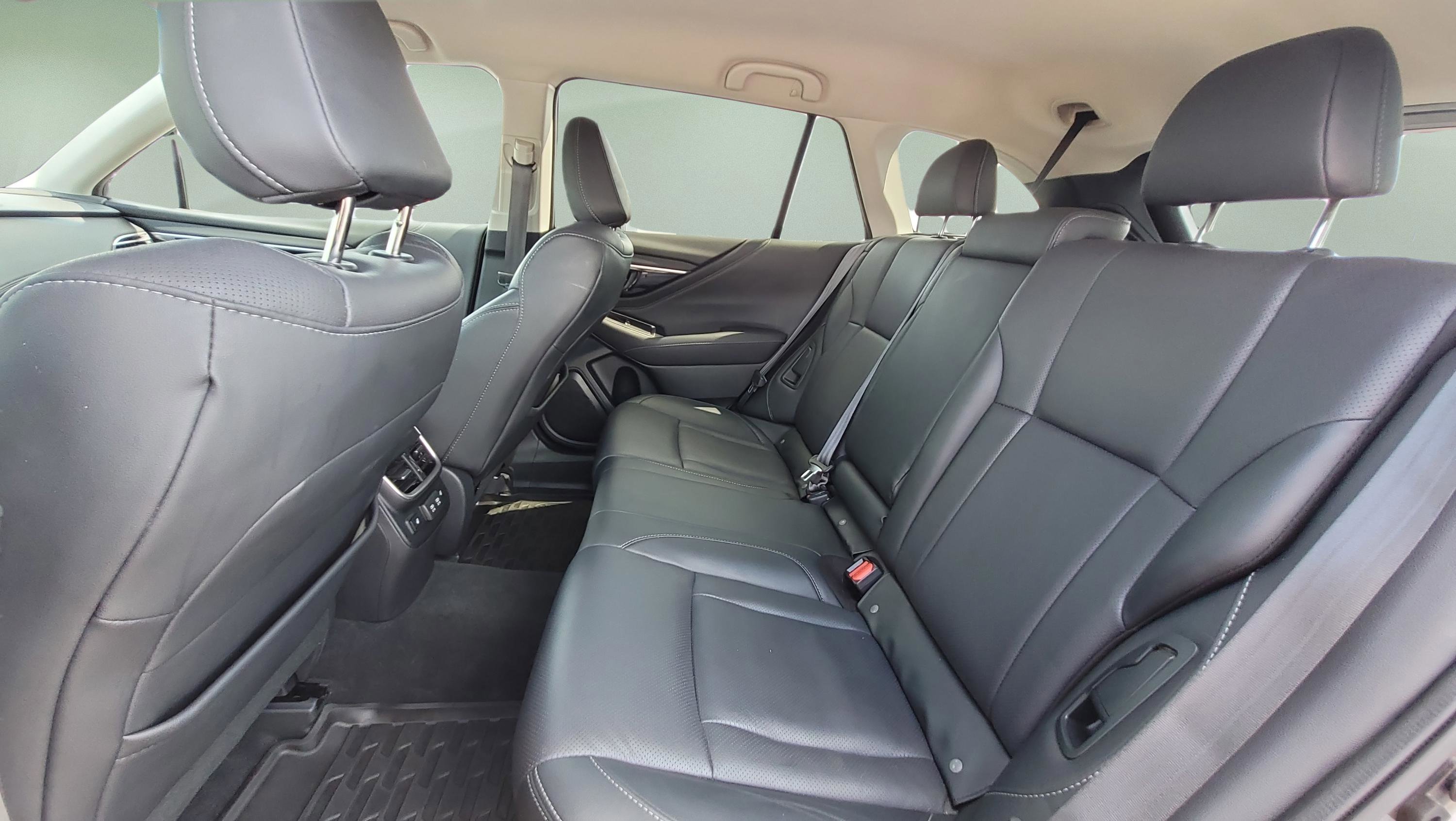 Used 2022 Subaru Outback Limited w/ Popular Package #2 AWD/4WD image 17