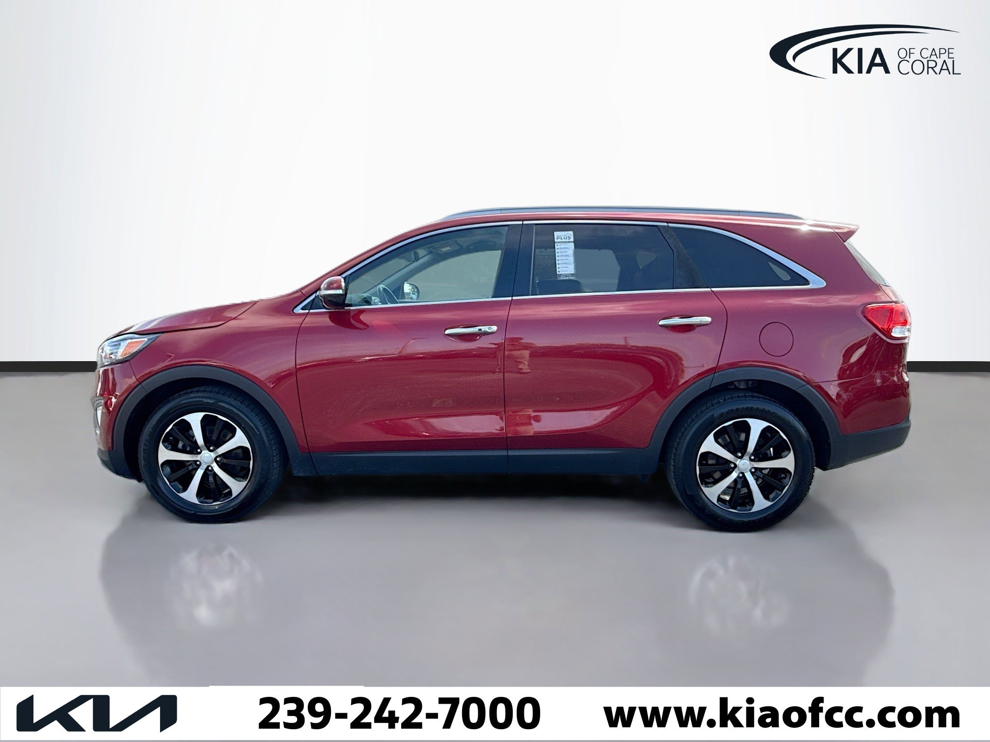 Used 2016 Kia Sorento EX w/ EX Premium Package image 2