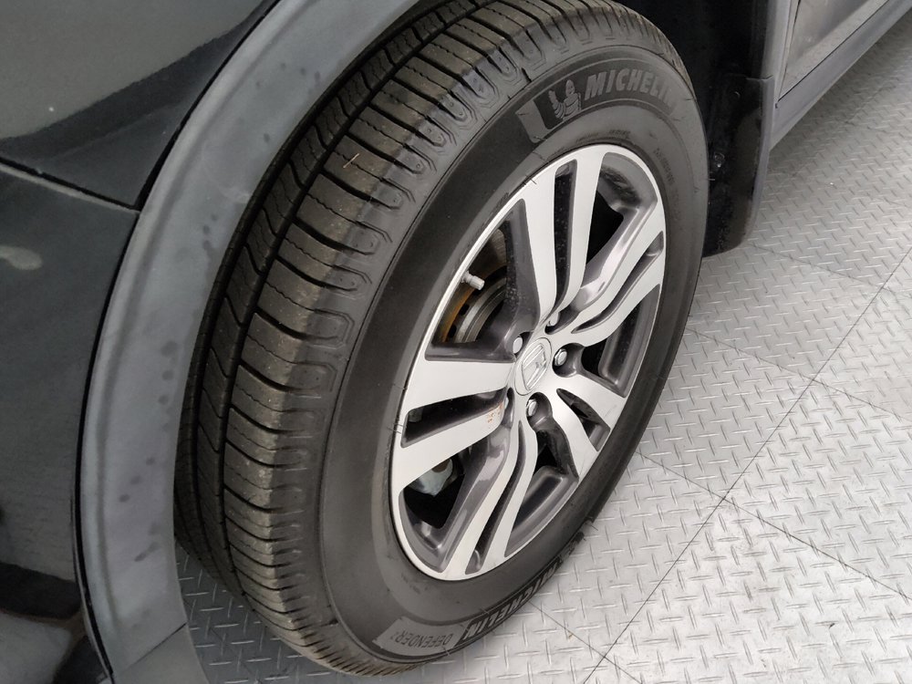 Used 2017 Honda Pilot EX-L image 31