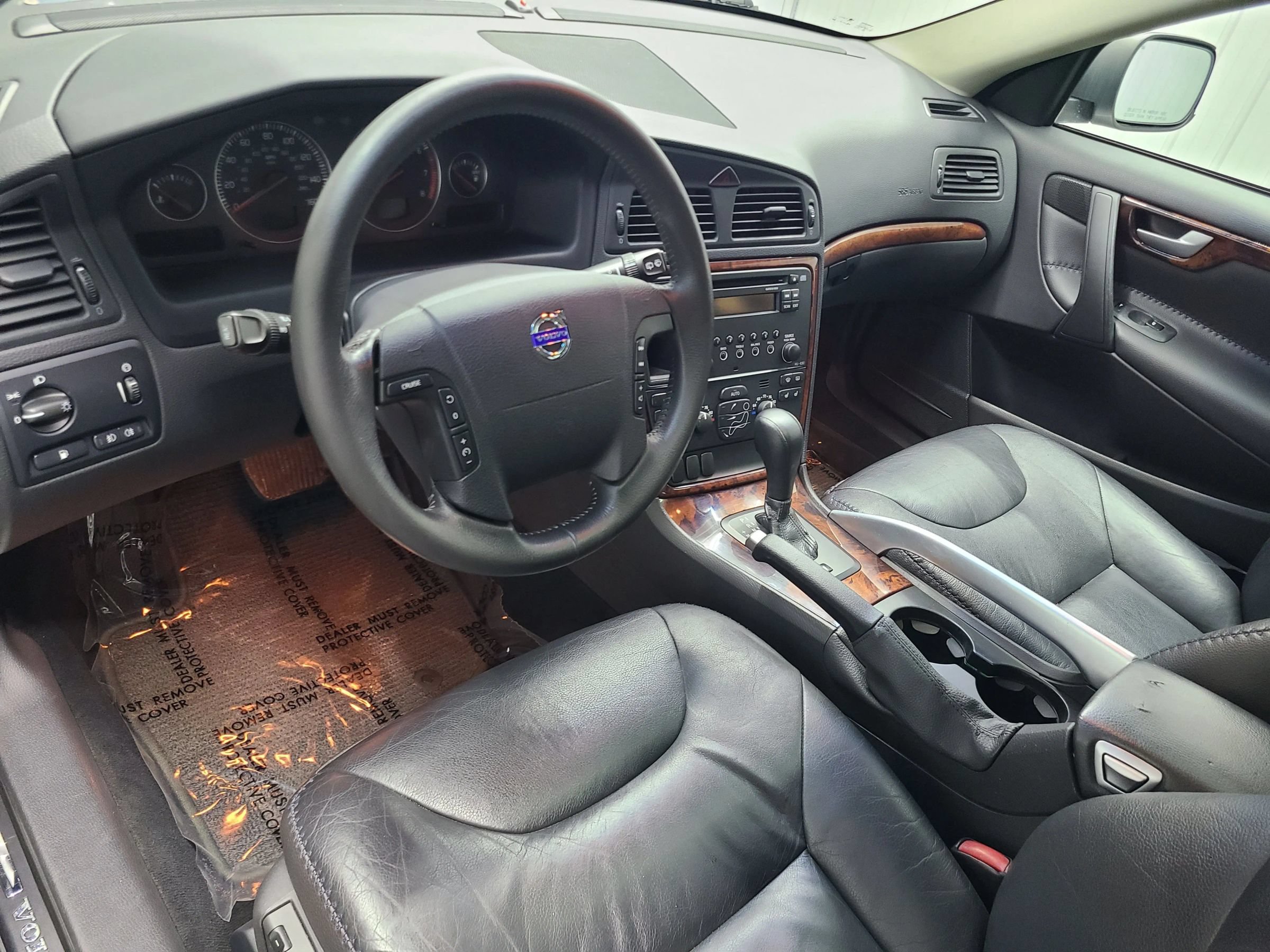 Used 2006 Volvo XC70 Ocean Race Edition AWD/4WD image 24