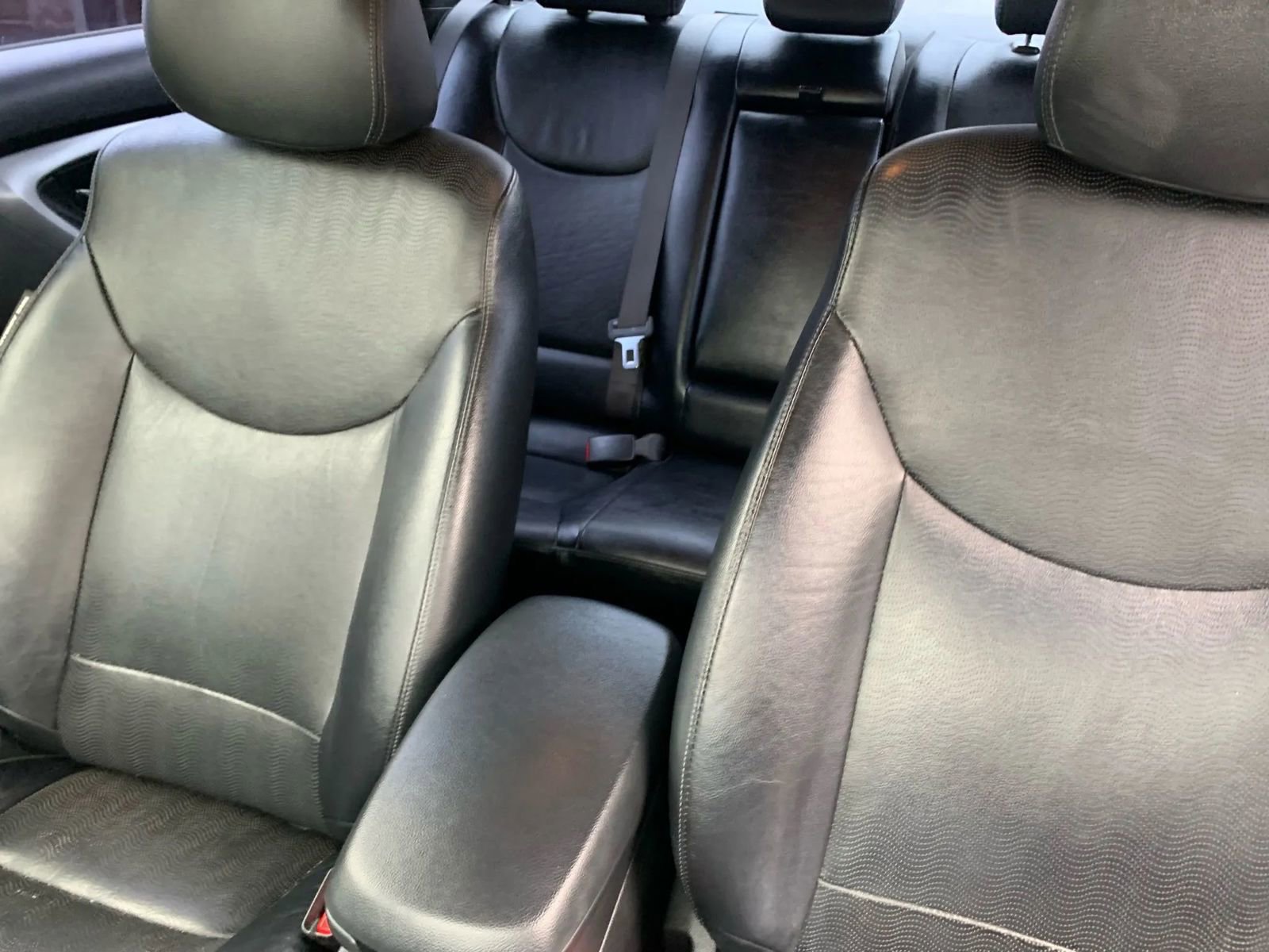 Used 2013 Hyundai Elantra Limited w/ Technology Pkg image 10