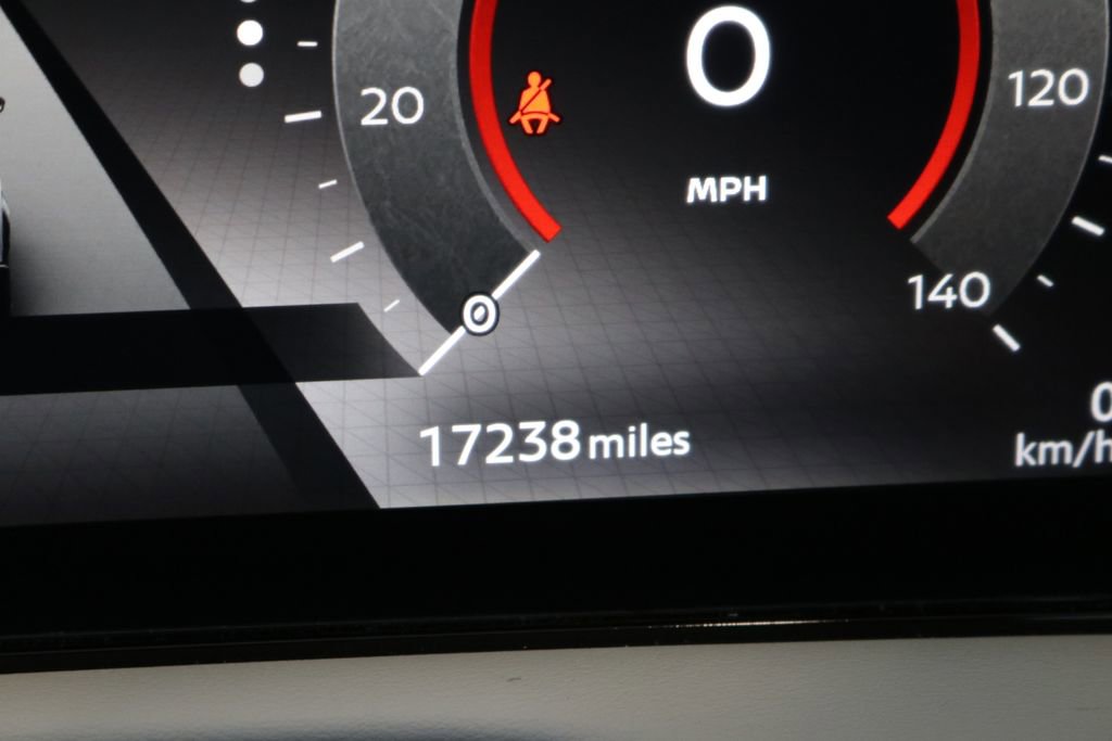 Used 2023 Nissan Ariya AWD image 59