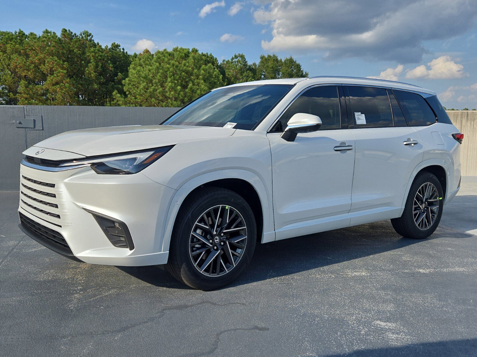 New 2026 Lexus TX 350 AWD image 3