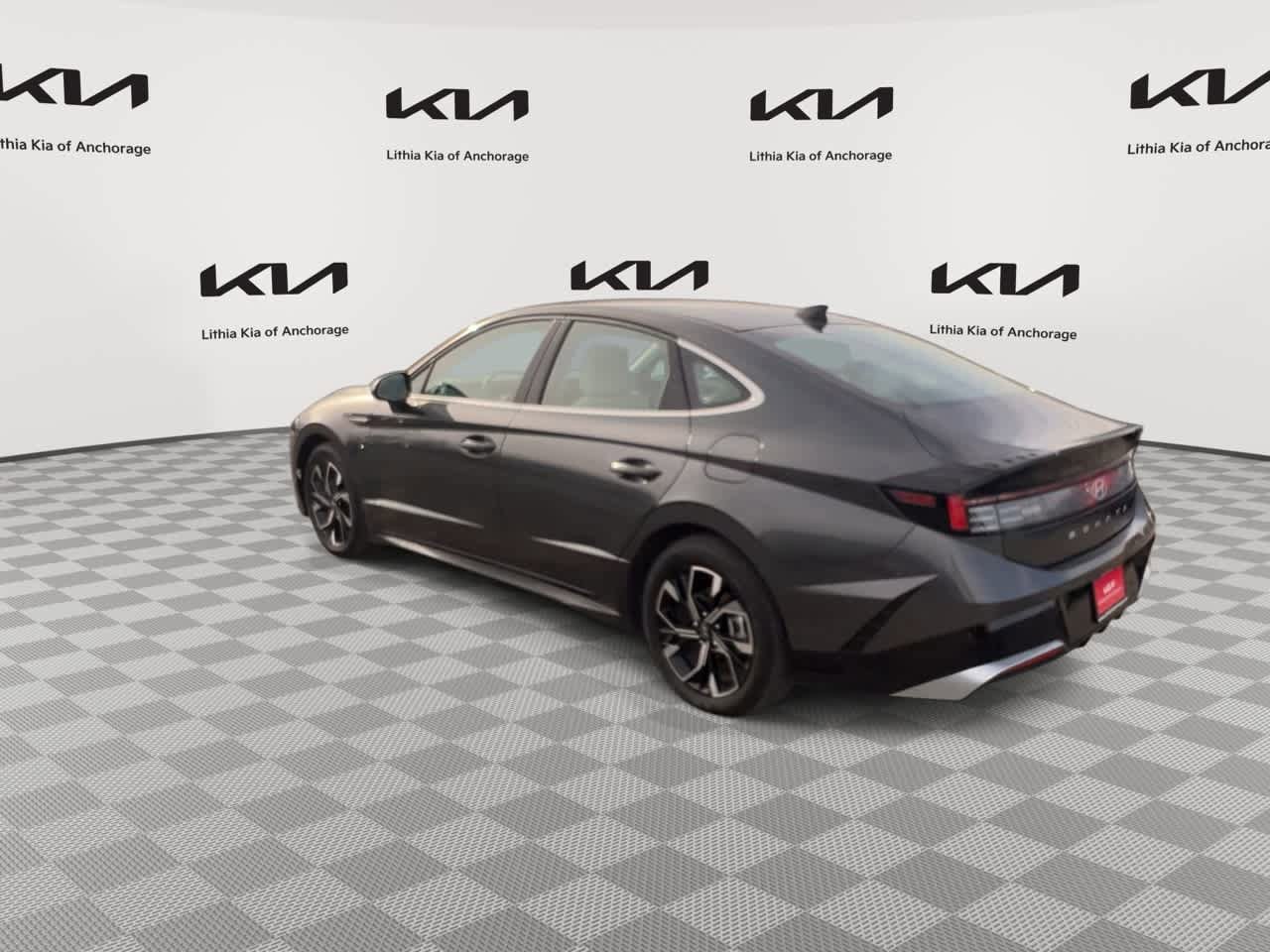 Used 2025 Hyundai Sonata SEL FWD image 7