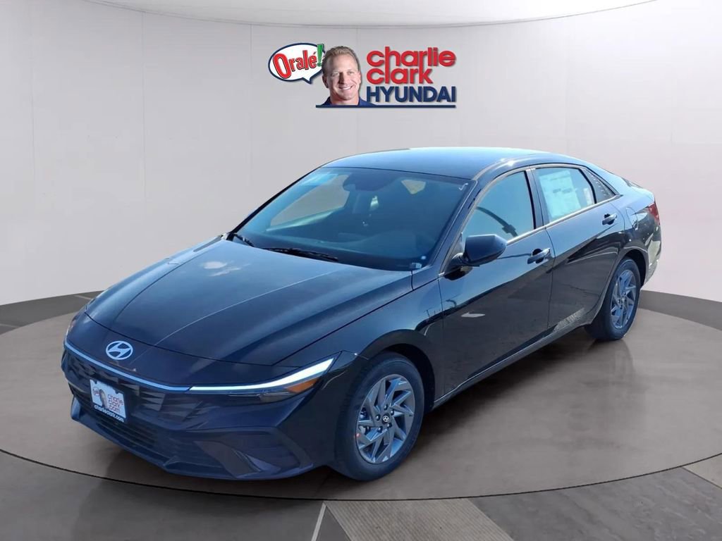 New 2026 Hyundai Elantra Blue image 1