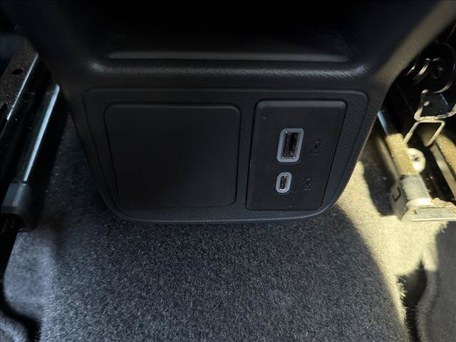 Certified 2024 Buick Encore GX Sport Touring AWD/4WD image 16