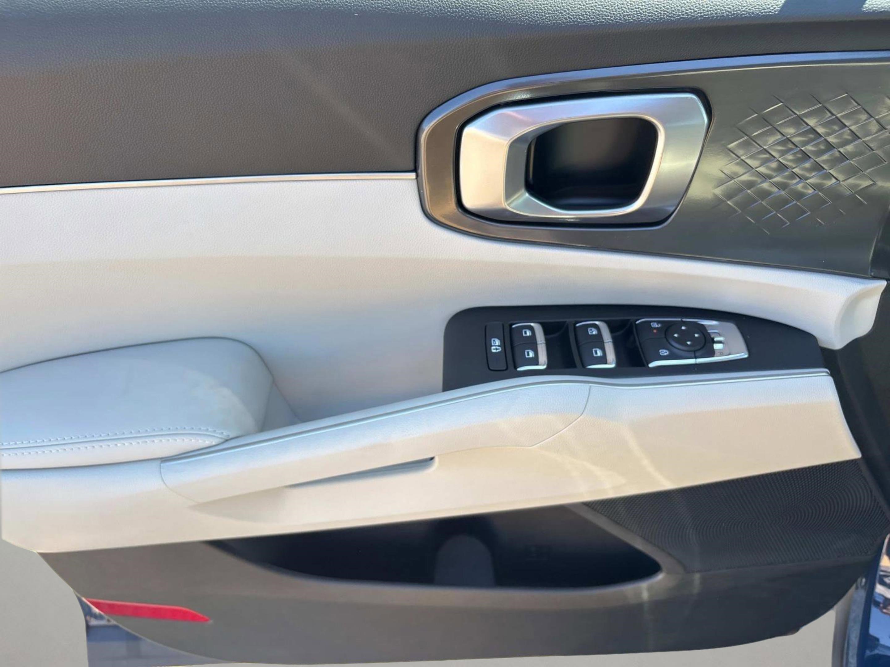 New 2025 Kia Sorento S w/ Panoramic Sunroof Package image 20