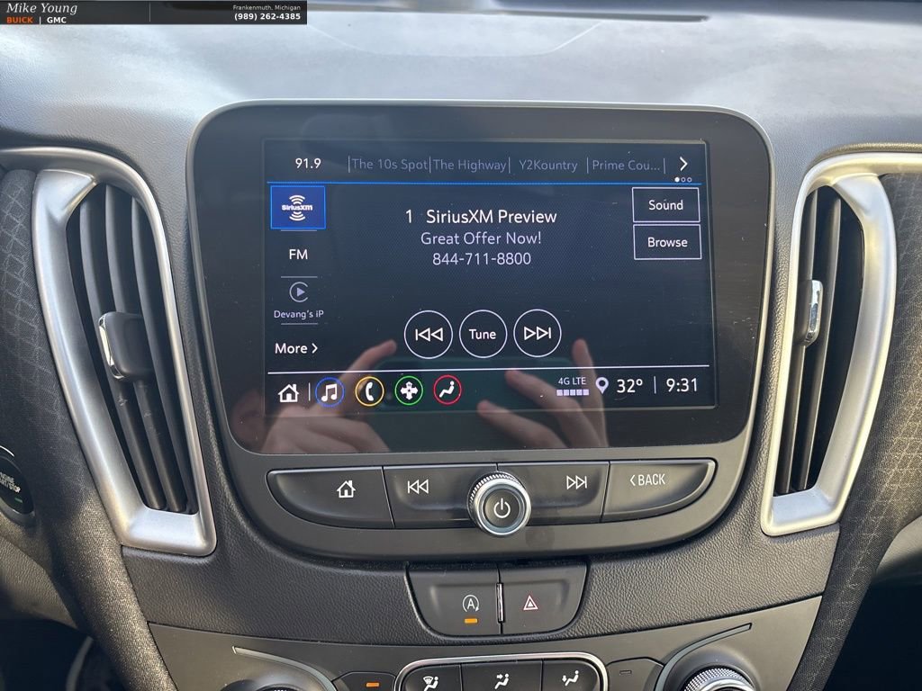 Used 2024 Chevrolet Malibu LT image 24