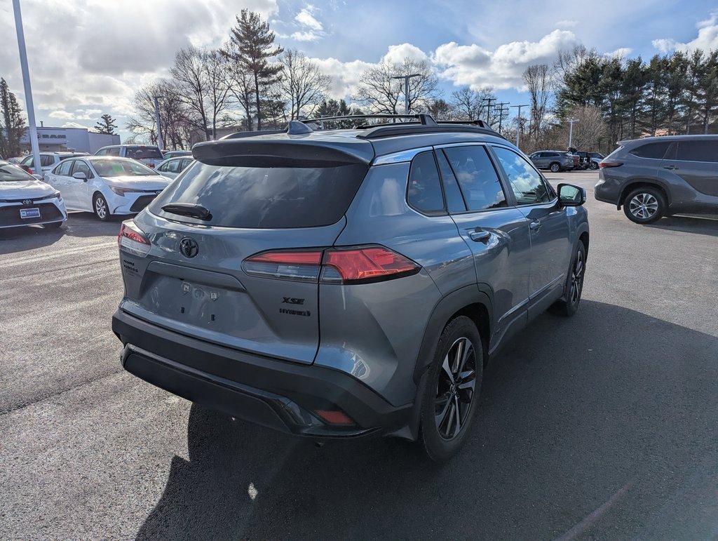 Used 2023 Toyota Corolla Cross XSE image 6