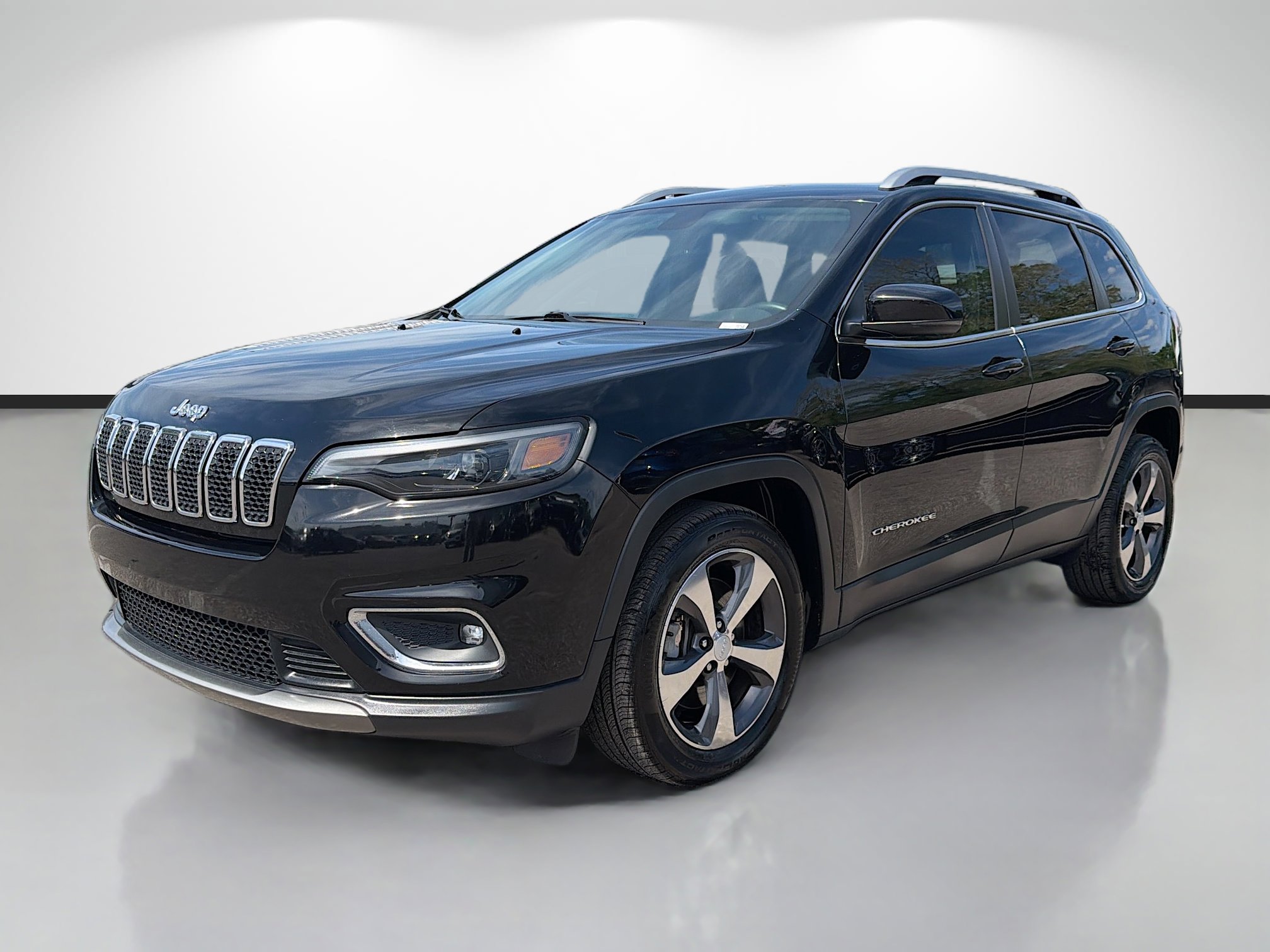 Used 2019 Jeep Cherokee Limited FWD image 7