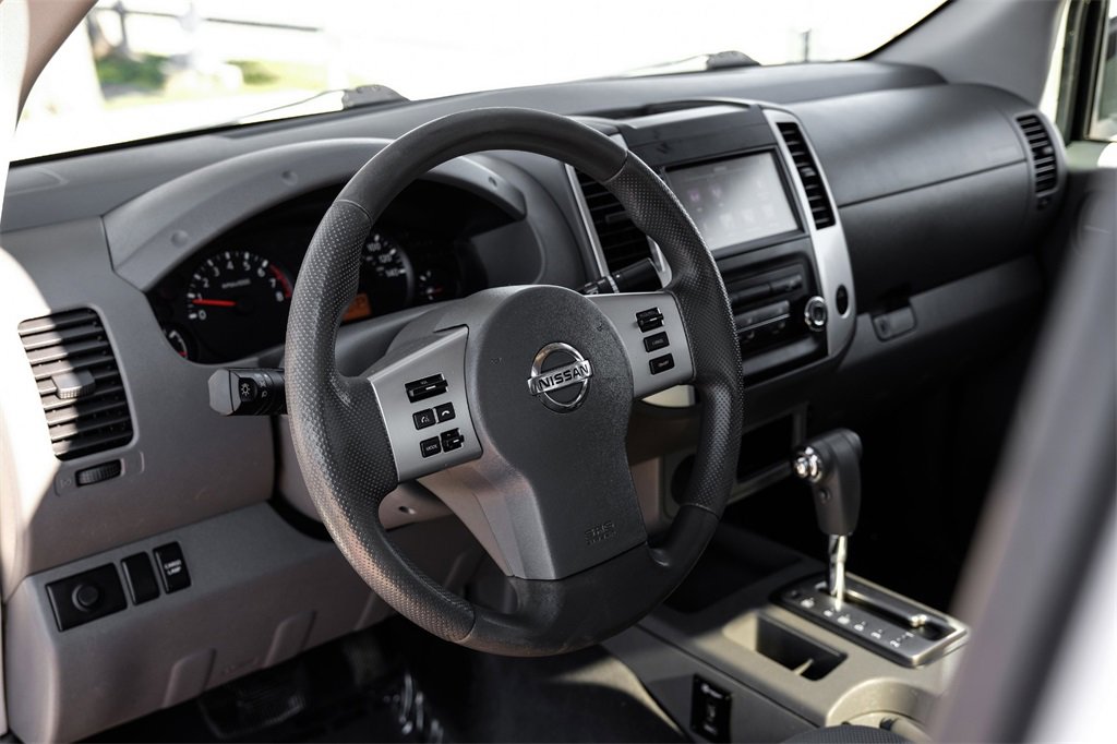Used 2019 Nissan Frontier S image 12