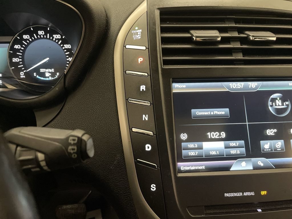 Used 2015 Lincoln MKC AWD w/ Equipment Group 101A Select image 9