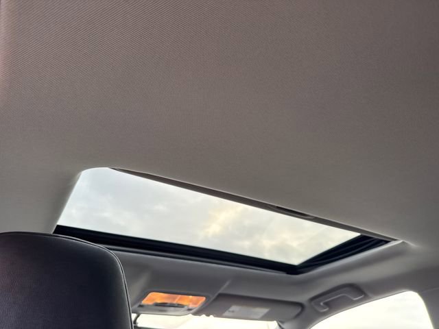 Used 2016 Toyota Highlander XLE FWD image 17