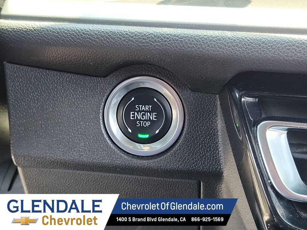 Certified 2024 Chevrolet Traverse LT AWD/4WD image 34