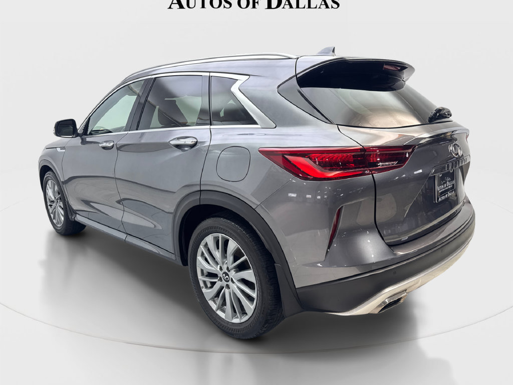 Used 2023 INFINITI QX50 Luxe FWD image 10
