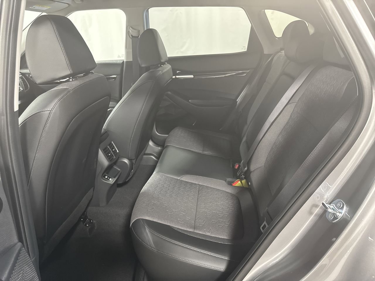 New 2026 Kia Seltos S image 27