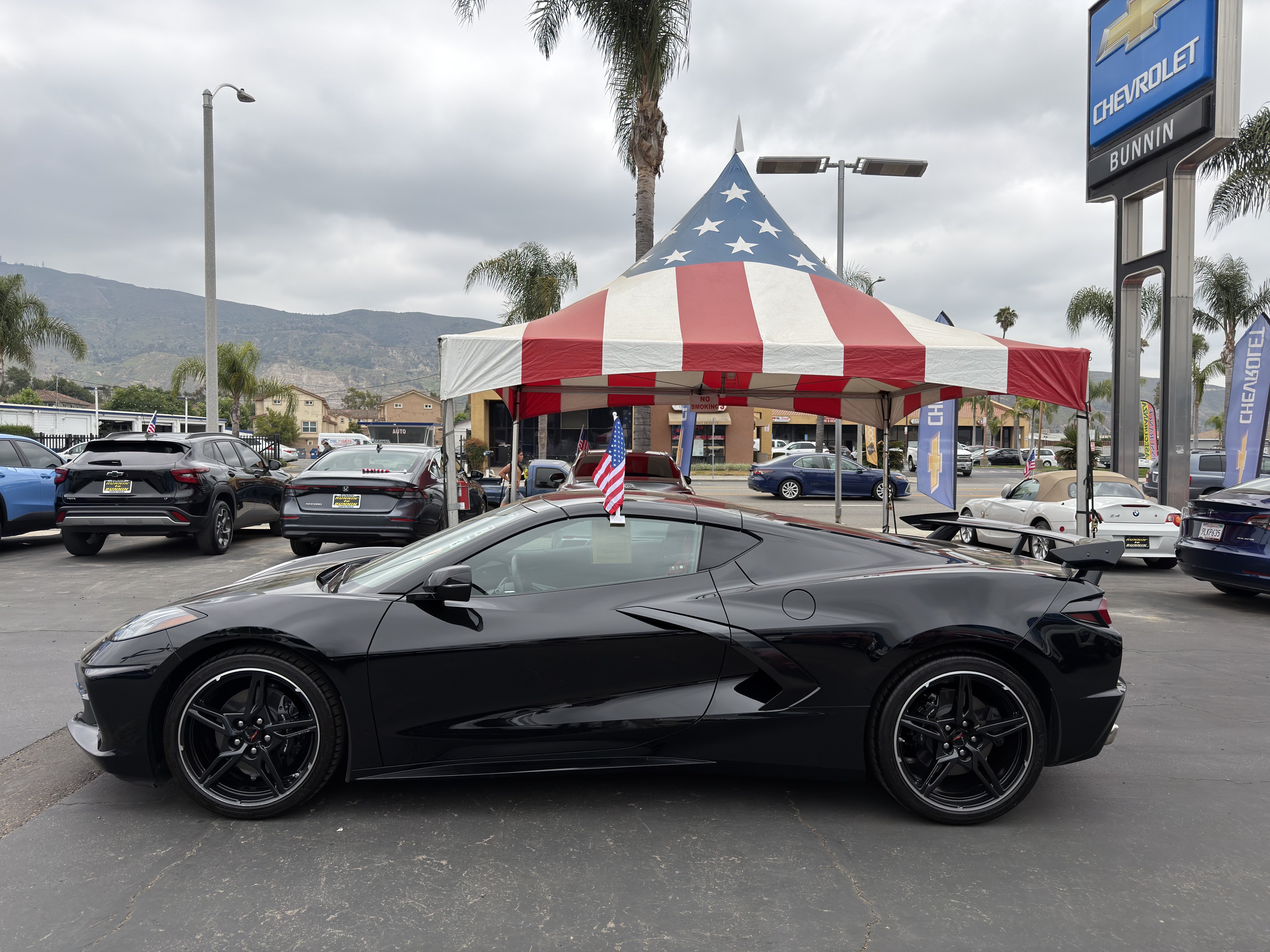 Used 2023 Chevrolet Corvette Stingray Coupe w/ 1LT RWD image 5
