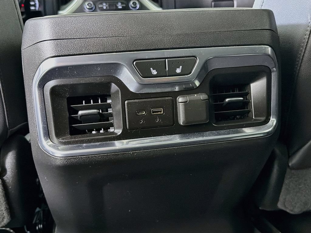 Used 2020 Chevrolet Silverado 2500 LTZ w/ LTZ Plus Package RWD image 29