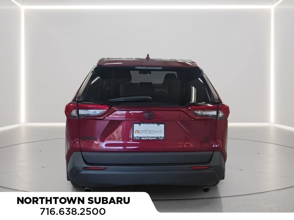 Used 2024 Toyota RAV4 LE AWD/4WD image 9