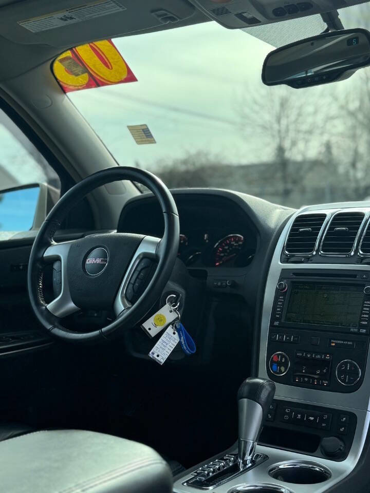 Used 2008 GMC Acadia SLT image 3