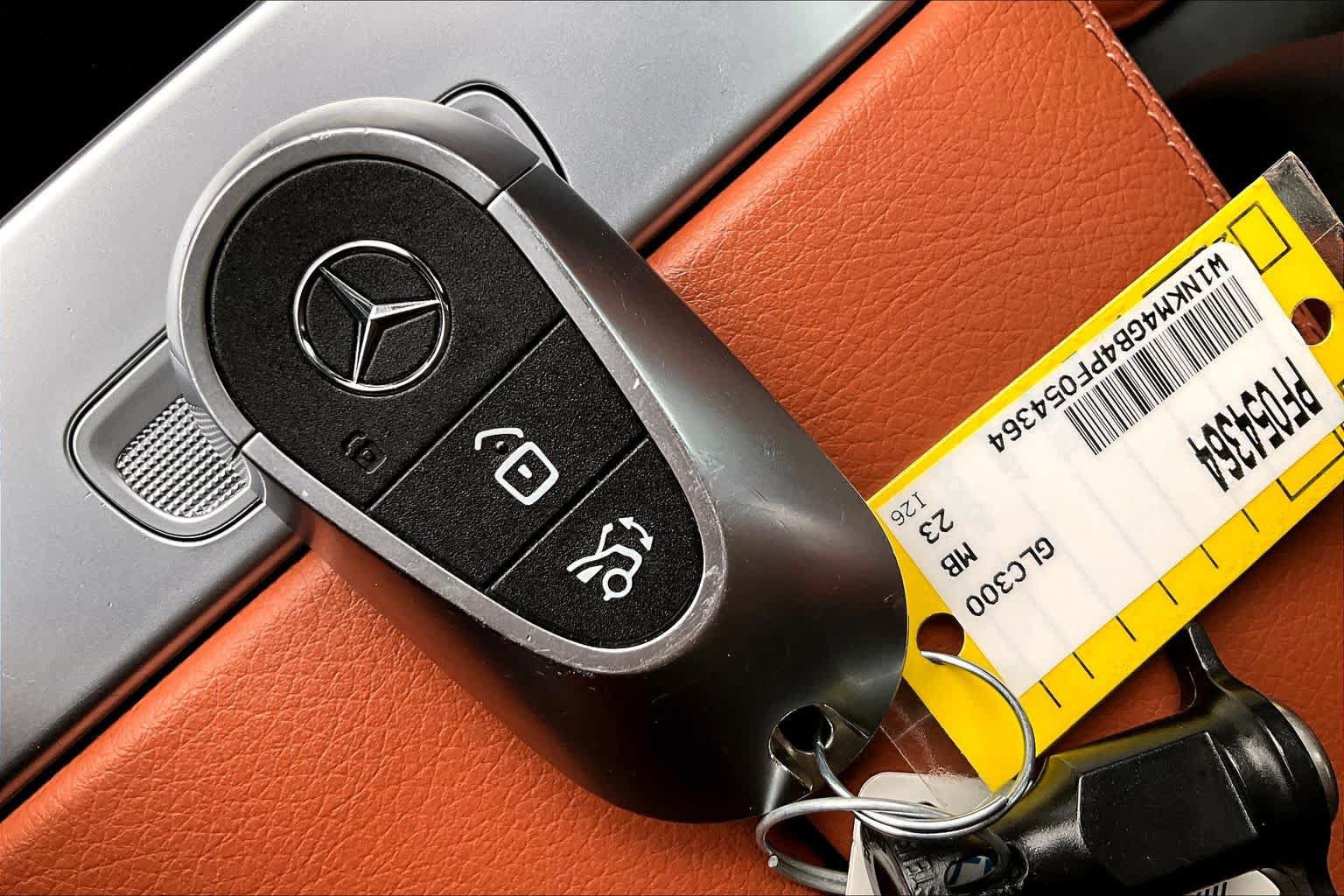 Used 2023 Mercedes-Benz GLC 300 image 15
