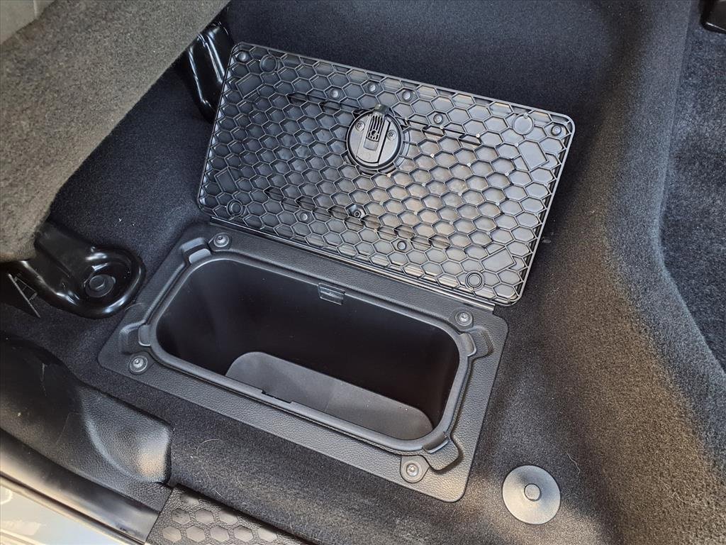 Used 2024 RAM 2500 Big Horn w/ Bed Utility Group image 23