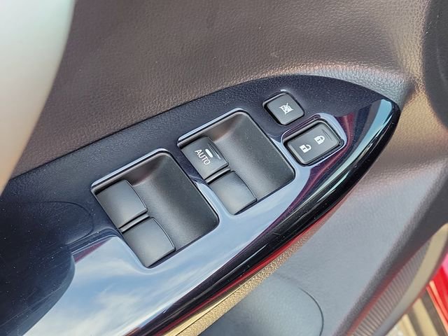 Used 2022 Mitsubishi Eclipse Cross LE image 18