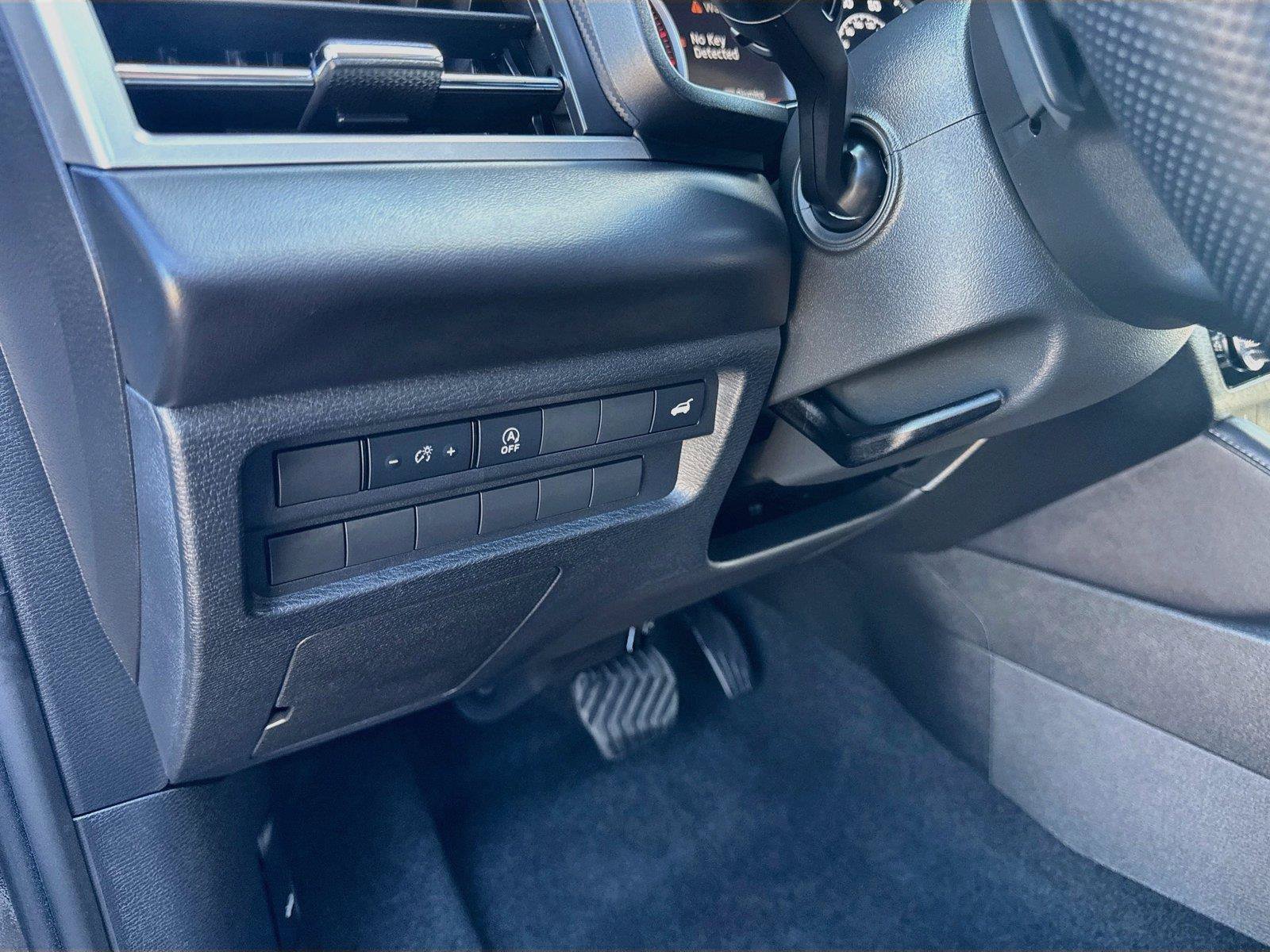 New 2026 Mitsubishi Outlander SE FWD image 14