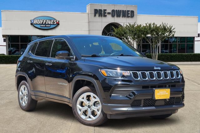 Certified 2025 Jeep Compass Sport w/ Mopar Graphics Package AWD/4WD image 1
