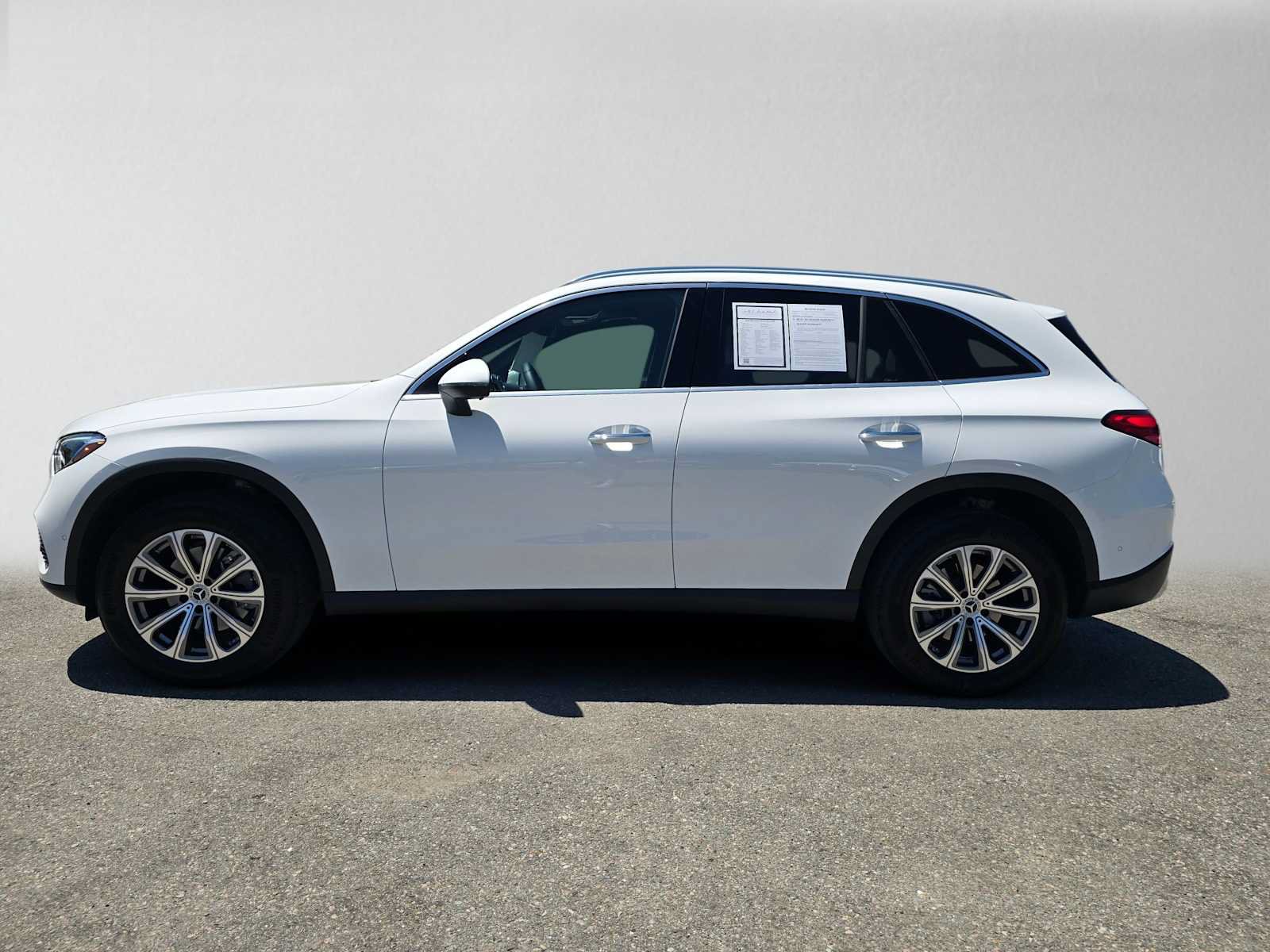 Used 2026 Mercedes-Benz GLC 300 image 7