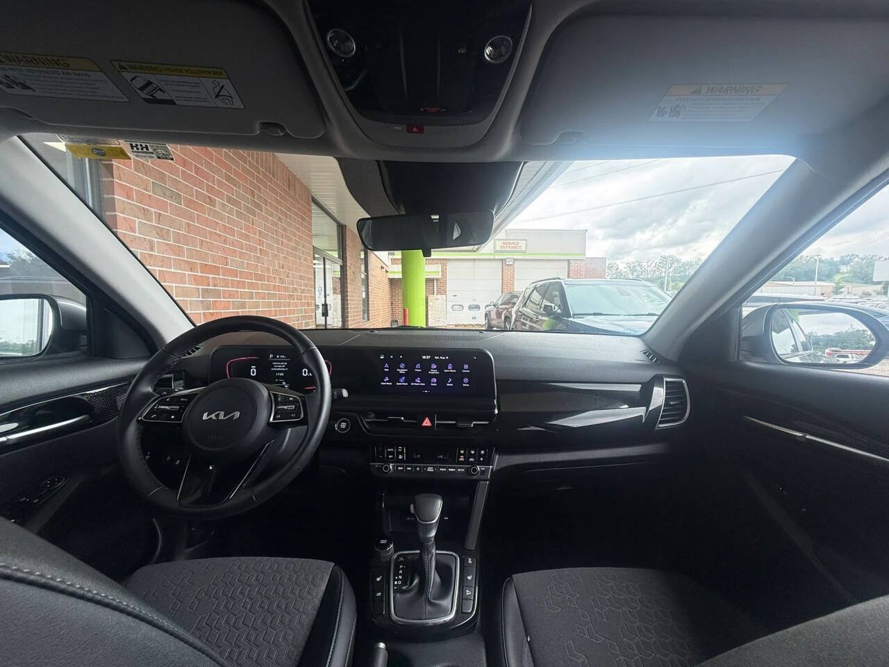 Used 2025 Kia Seltos S AWD/4WD image 20