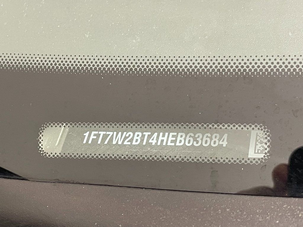 Used 2017 Ford F250 Lariat w/ Lariat Ultimate Package image 27