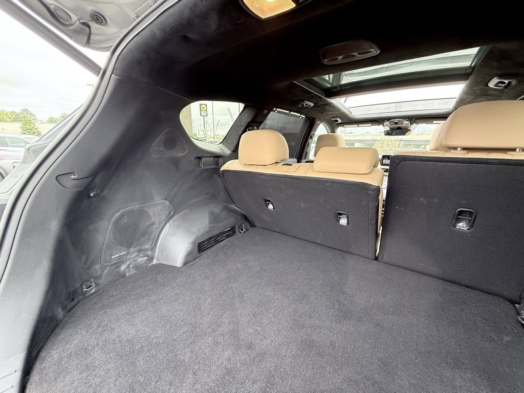 Used 2023 Hyundai Santa Fe Calligraphy image 14