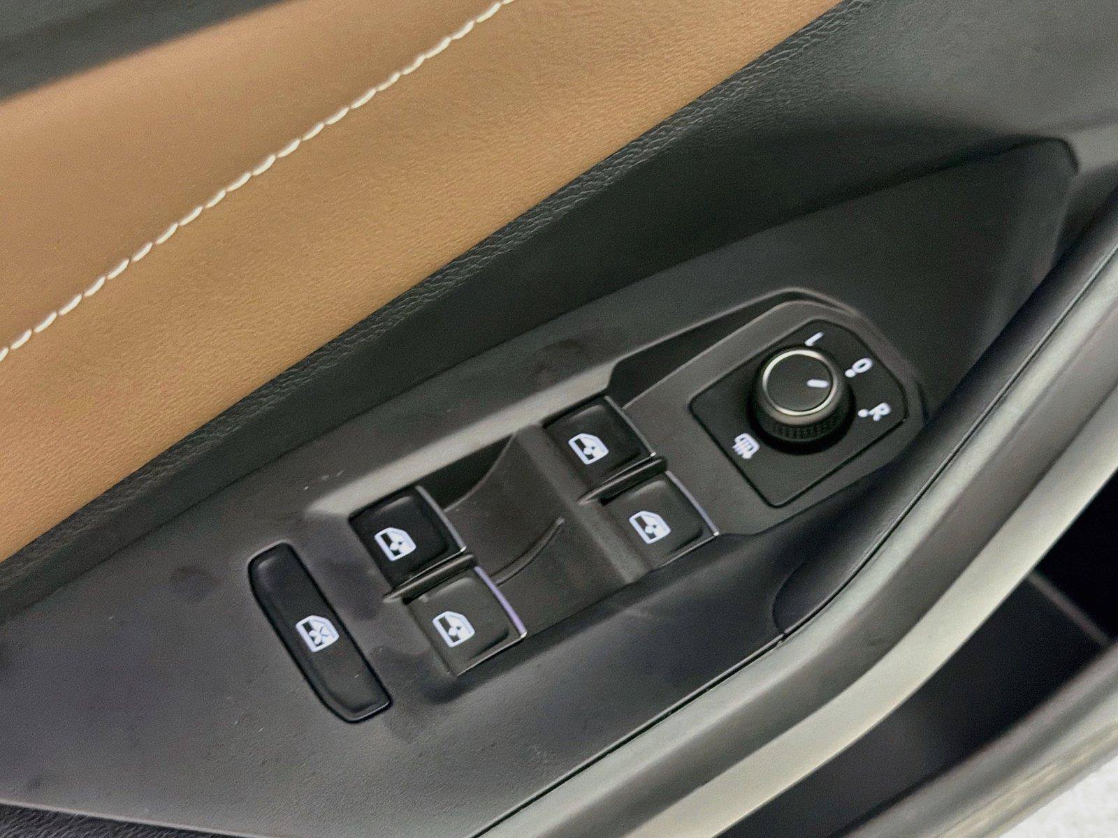 New 2027 Volkswagen Jetta SEL FWD image 17